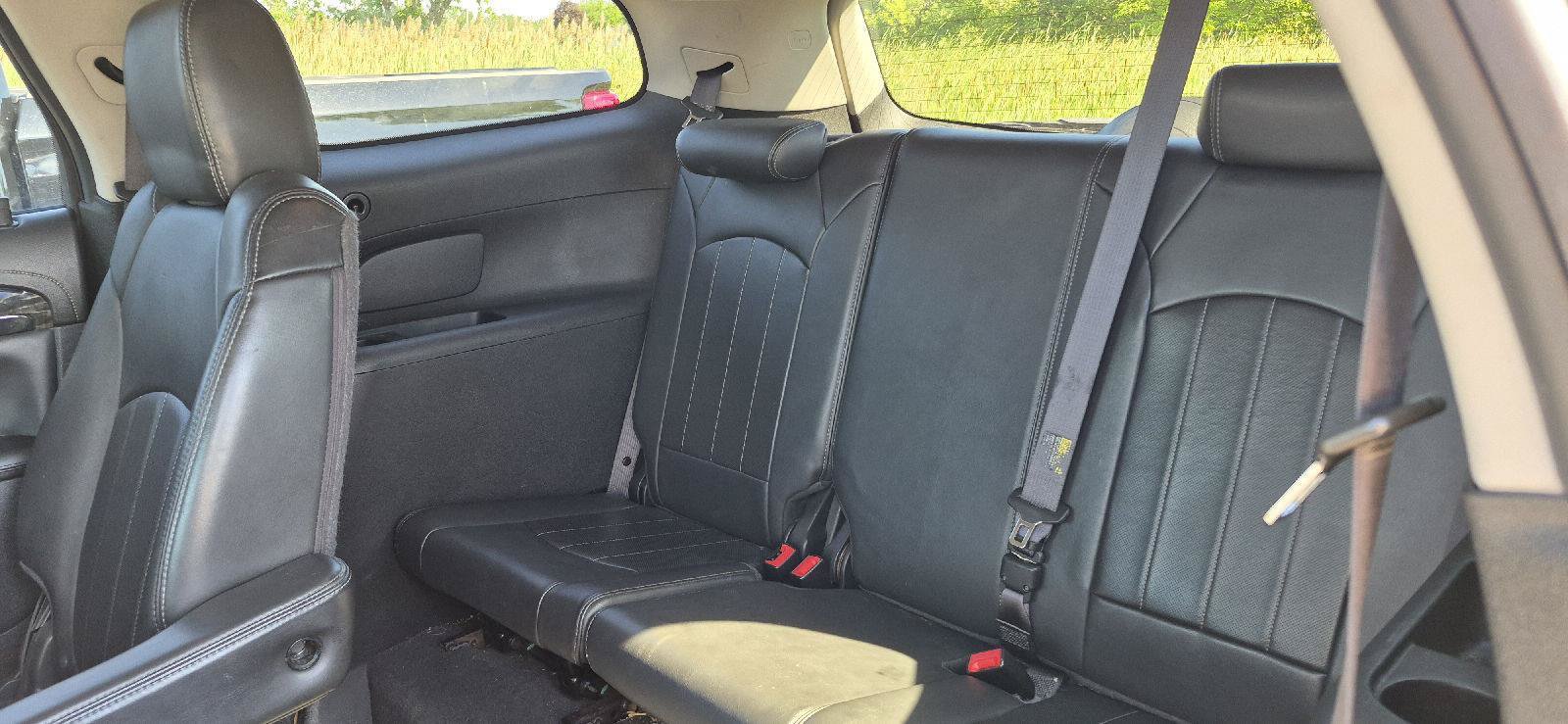 Used 2014 Buick Enclave Leather FWD image 8