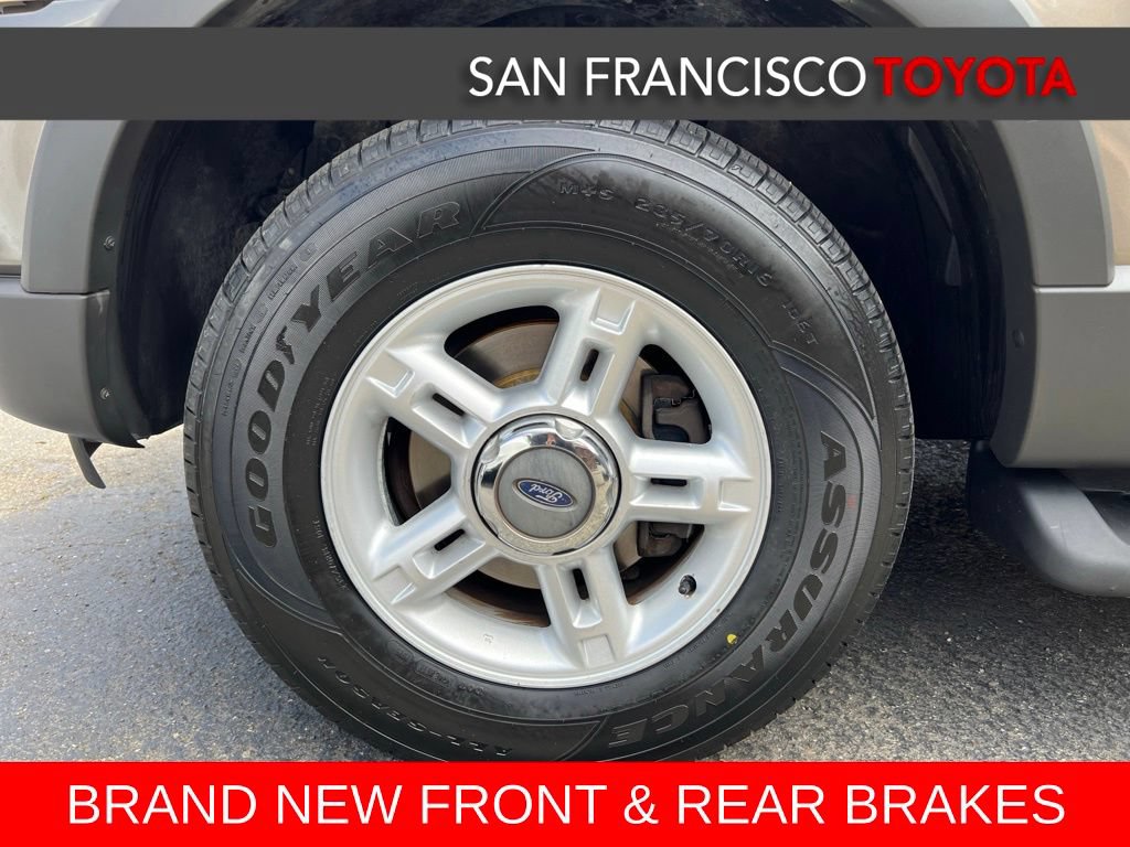 Used 2003 Ford Explorer XLT AWD/4WD image 9