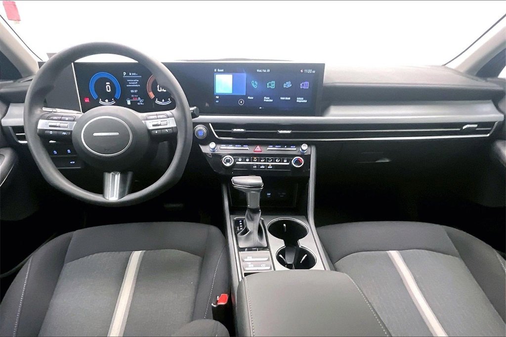 Certified 2025 Hyundai Sonata SE image 13
