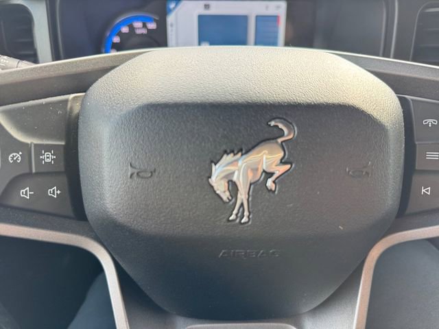 Used 2023 Ford Bronco Wildtrak image 7