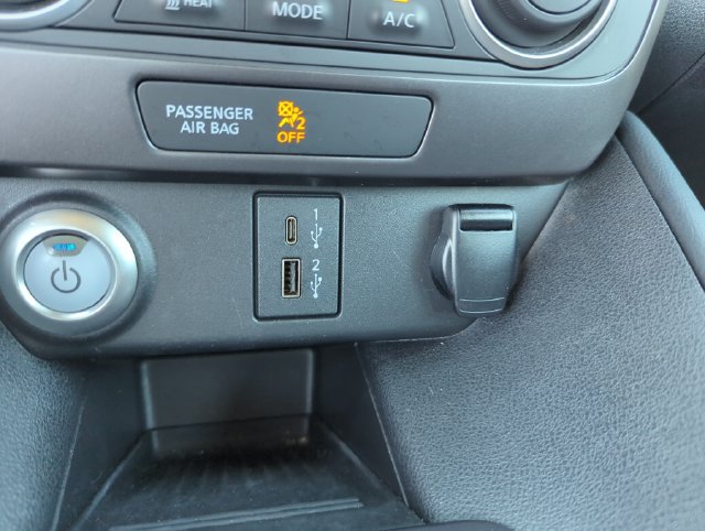 Certified 2023 Nissan Leaf S FWD image 37