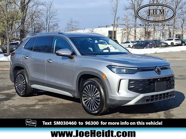 Certified 2025 Volkswagen Tiguan S w/ 18" Wheel Package