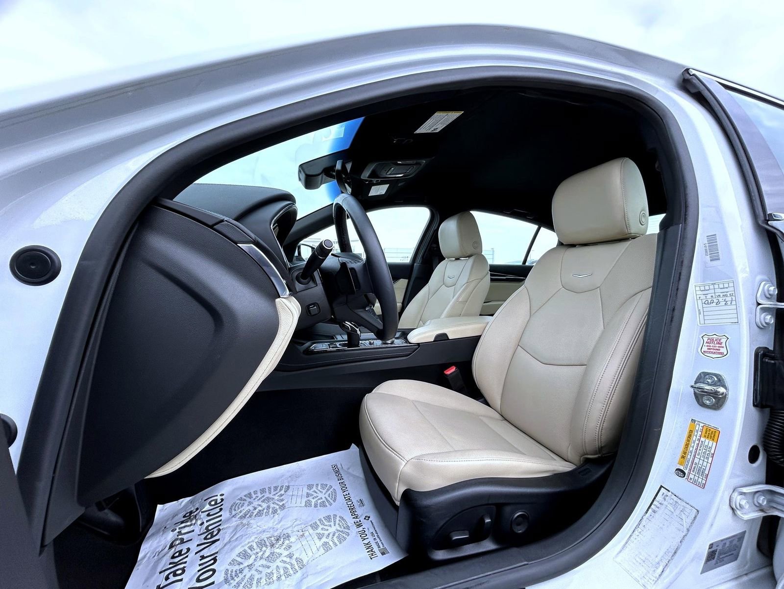 Used 2023 Cadillac CT5 Luxury image 10