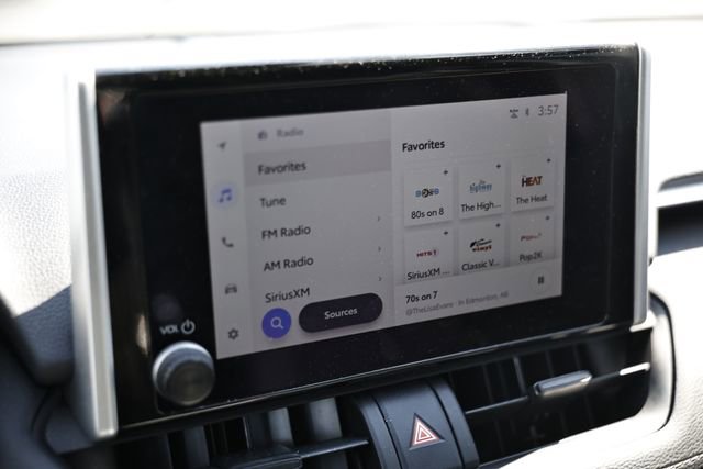 Used 2025 Toyota RAV4 LE FWD image 34