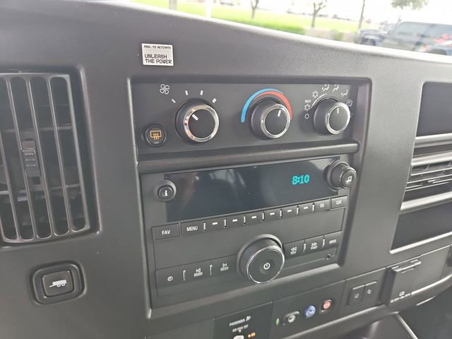 Used 2023 Chevrolet Express 3500 LT w/ LT Preferred Equipment Group RWD image 13