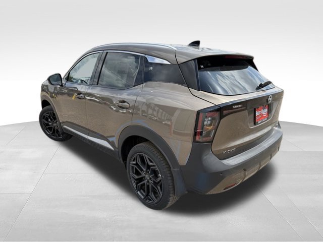 New 2026 Nissan Kicks SR w/ SR Premium Package FWD image 5