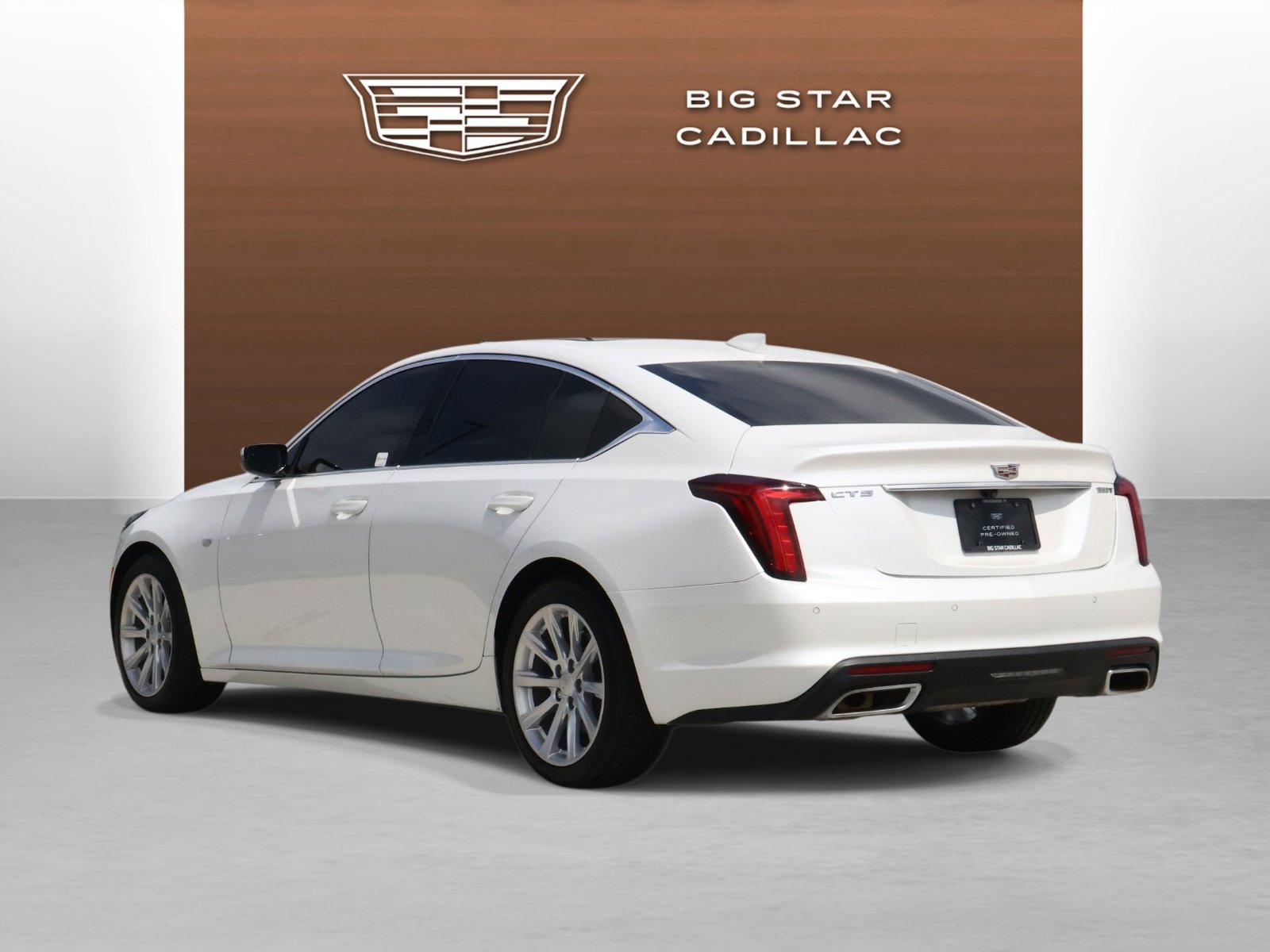 Used 2023 Cadillac CT5 Luxury w/ Sun And Sound Package RWD image 3