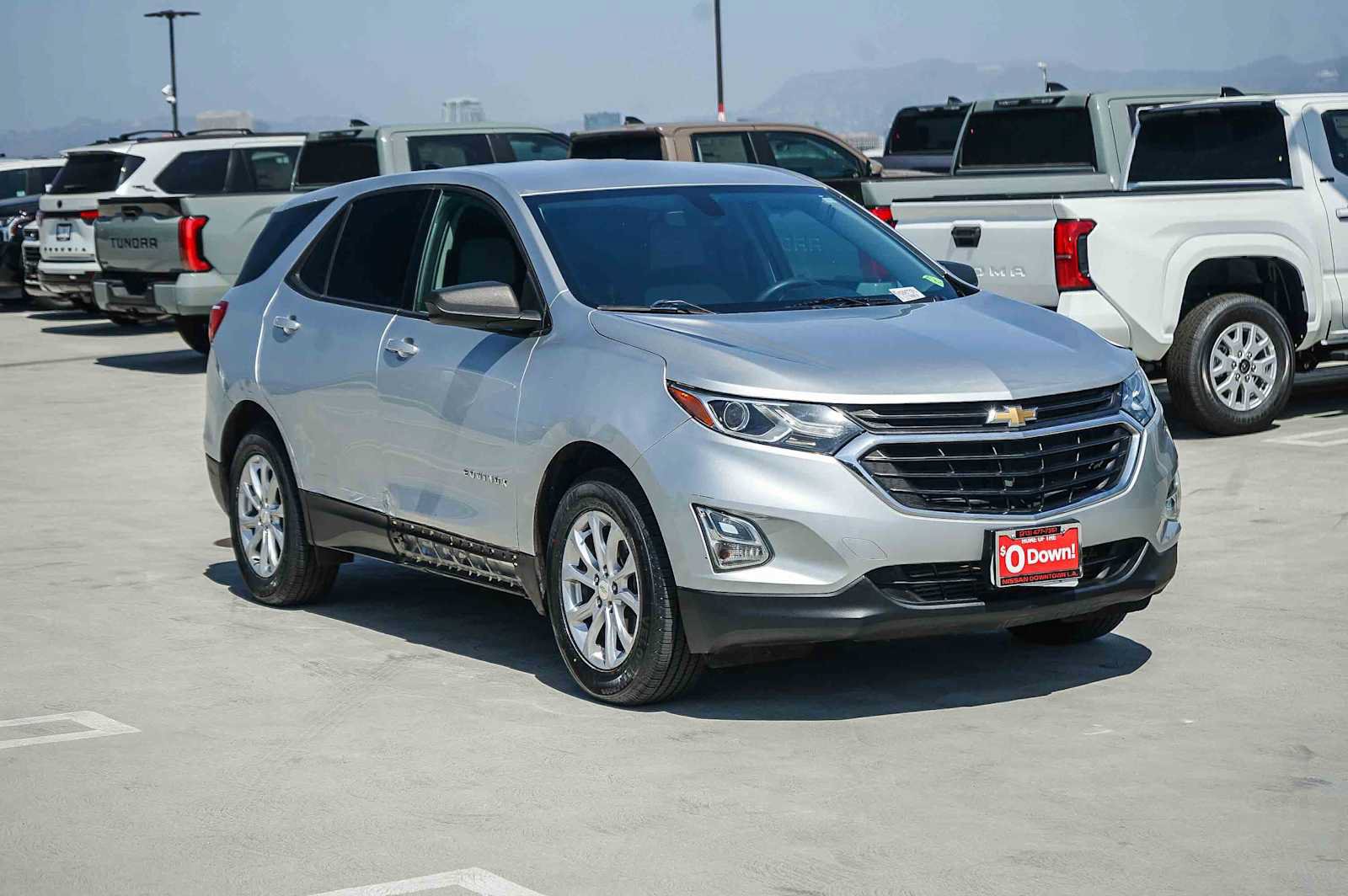 Used 2019 Chevrolet Equinox LS FWD image 3