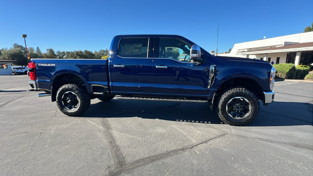 New 2027 Ford F350 King Ranch w/ Tremor Off-Road Package AWD/4WD image 3
