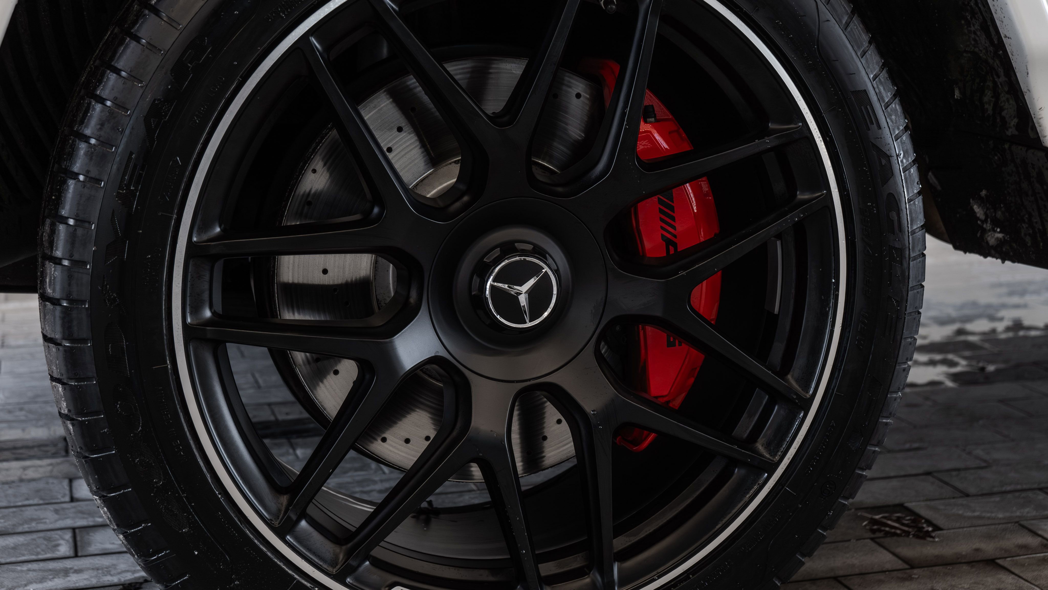 Certified 2021 Mercedes-Benz G 63 AMG 4MATIC image 31