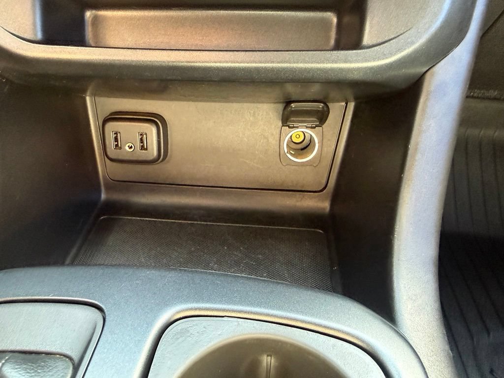 Used 2019 Chevrolet Colorado W/T RWD image 30
