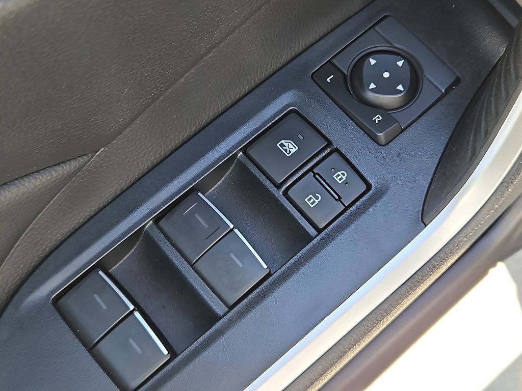 Used 2024 Toyota RAV4 XLE Premium image 21