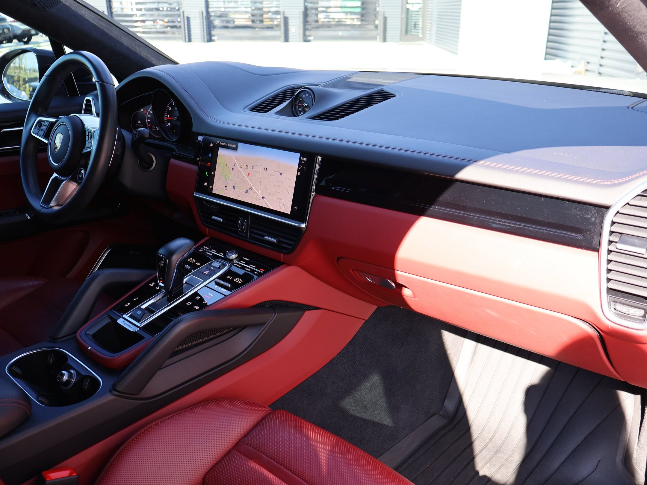 Used 2023 Porsche Cayenne GTS AWD/4WD image 30