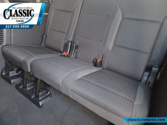 Used 2025 Chevrolet Suburban LS RWD image 29