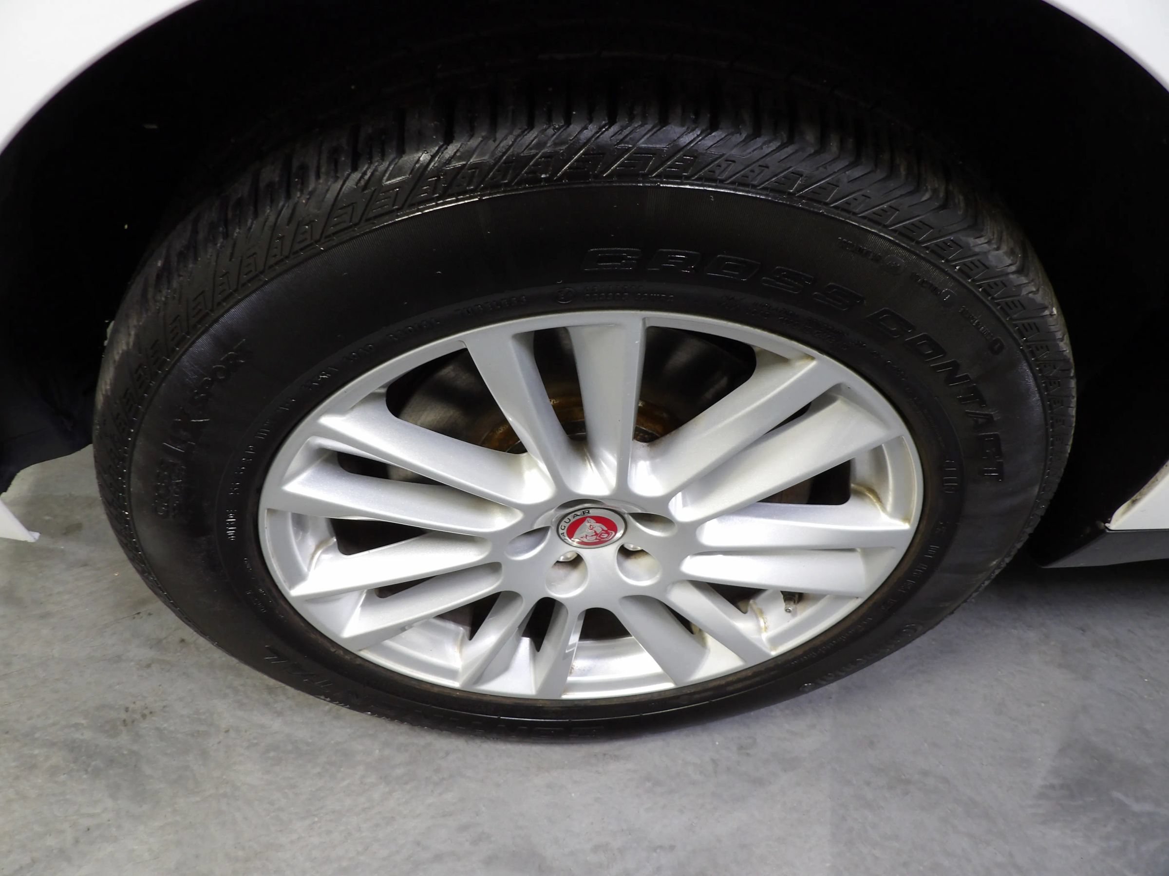 Used 2018 Jaguar F-PACE Prestige AWD/4WD image 23