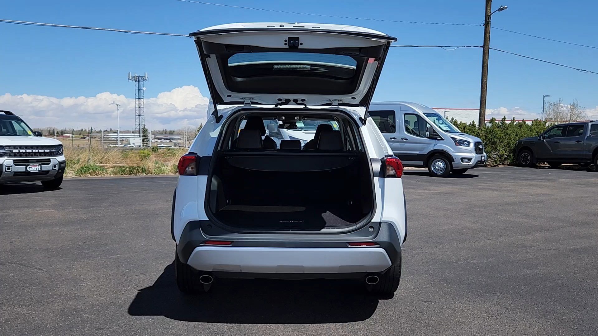 Used 2024 Toyota RAV4 Adventure AWD/4WD image 18