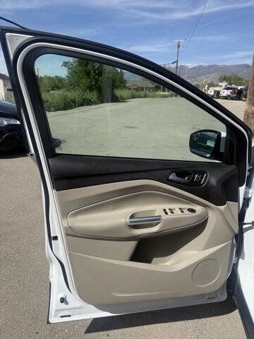Used 2014 Ford Escape SE AWD/4WD image 17
