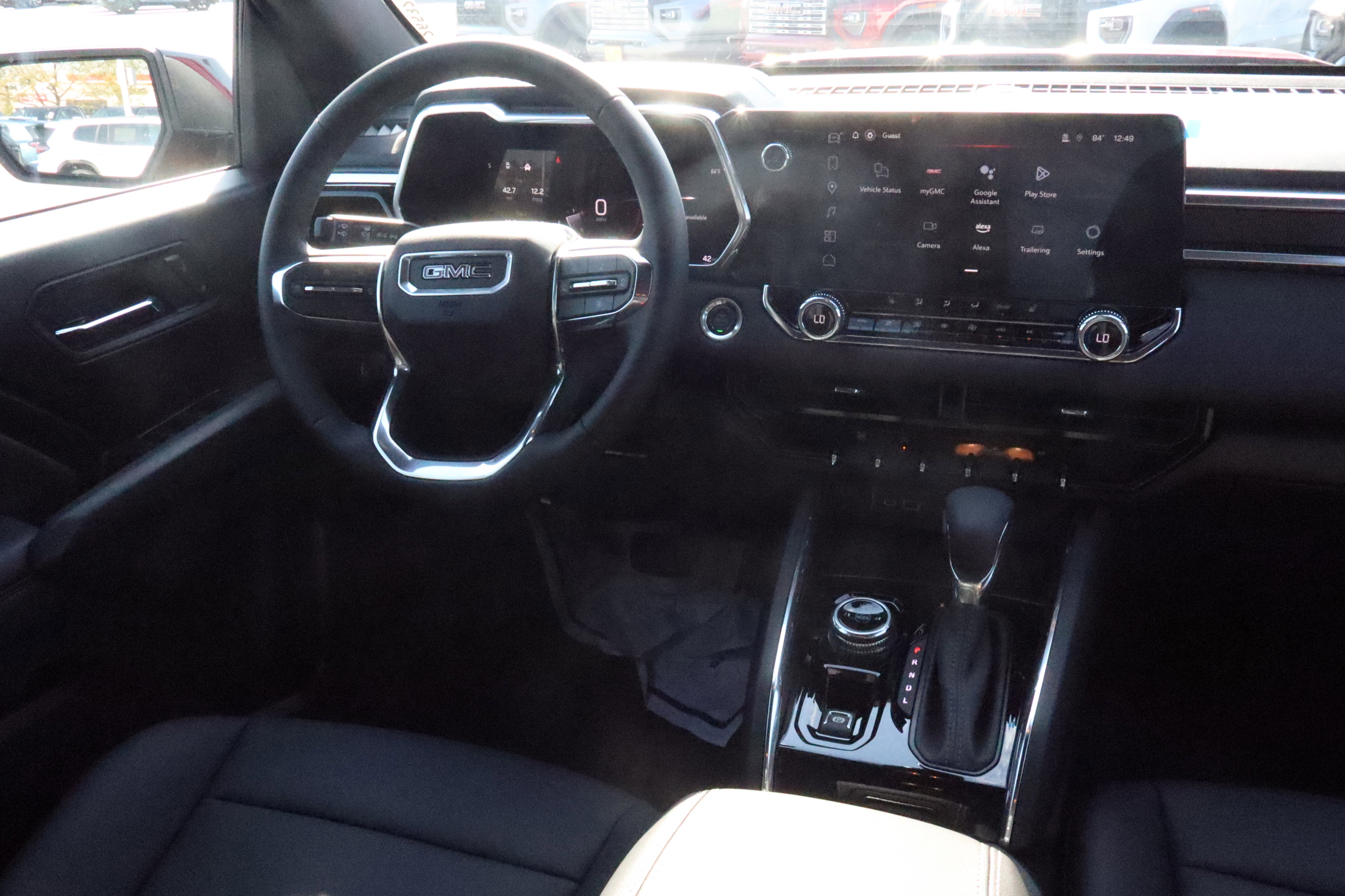 New 2025 GMC Canyon Elevation w/ Convenience Package image 10