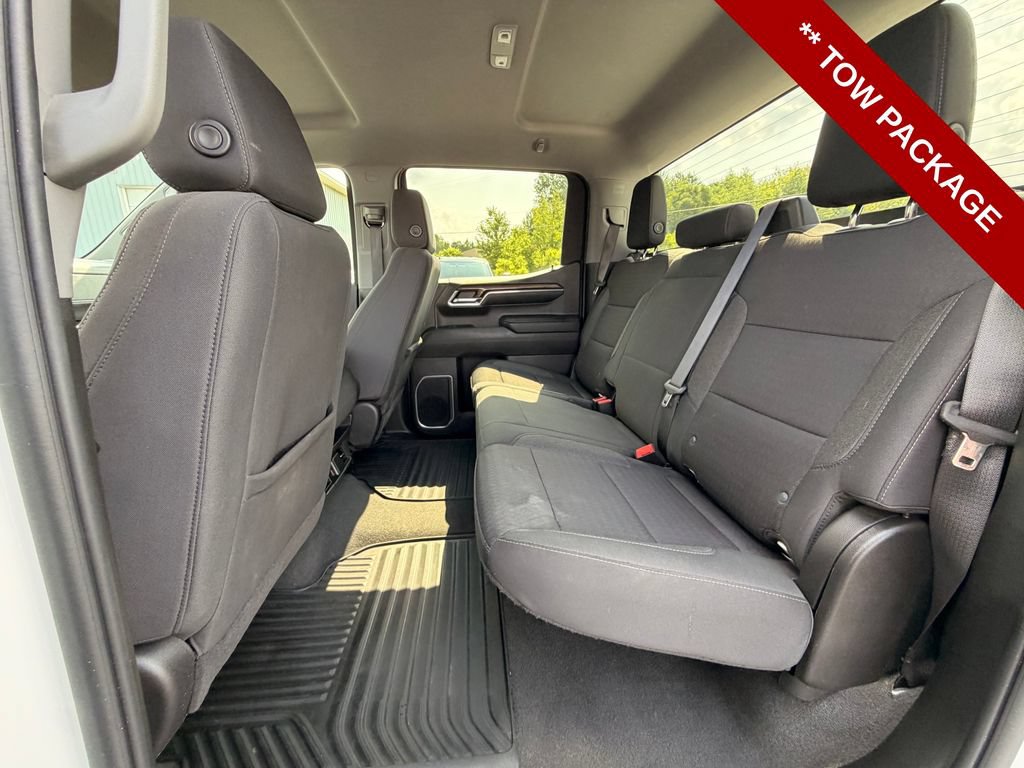 Used 2024 Chevrolet Silverado 1500 LT AWD/4WD image 15