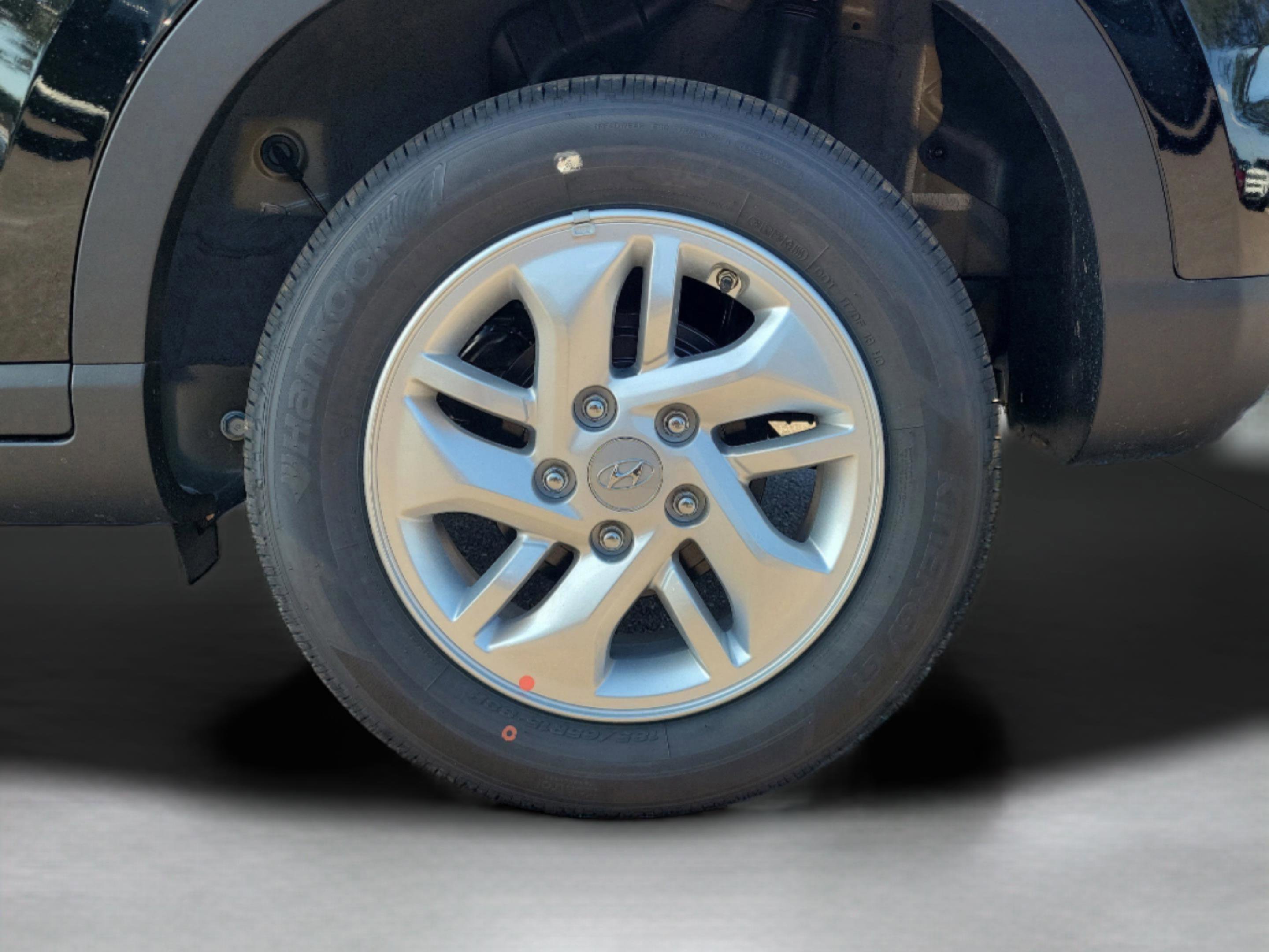 New 2026 Hyundai Venue SE image 33