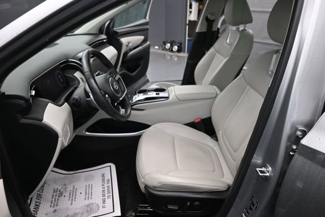 Used 2023 Hyundai Tucson Limited w/ Cargo Package AWD/4WD image 14