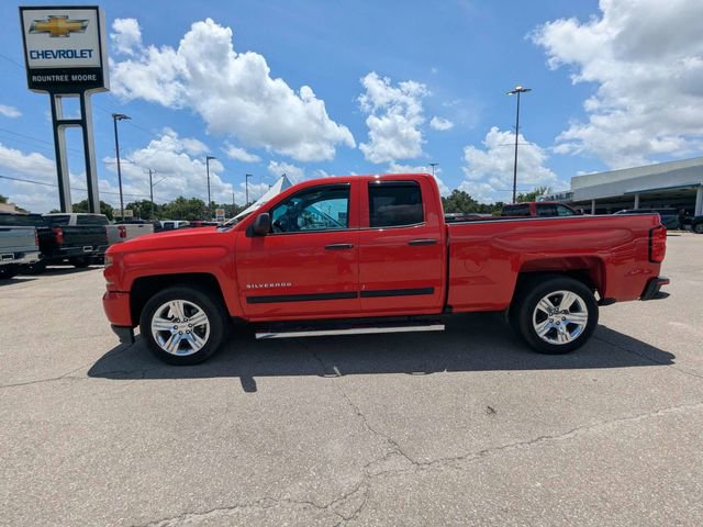 Used 2018 Chevrolet Silverado 1500 Custom w/ Trailering Package RWD image 6