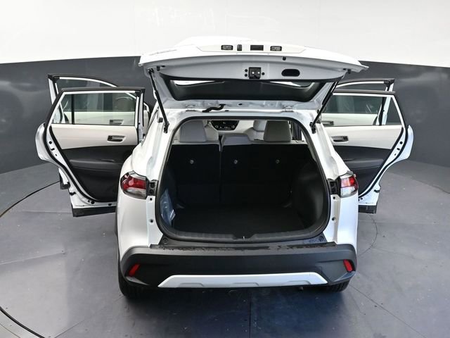 Used 2026 Toyota Corolla Cross L image 43