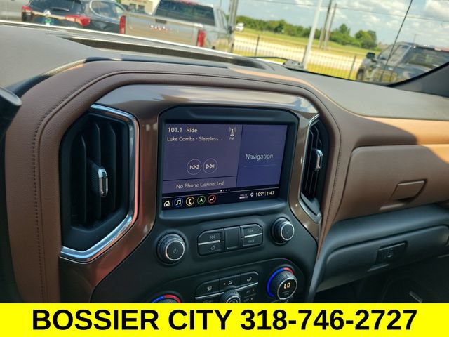 Certified 2019 Chevrolet Silverado 1500 High Country w/ High Country Premium Package AWD/4WD image 18