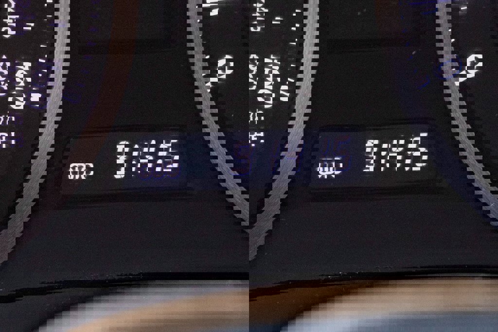 Used 2012 Lexus IS 350C RWD image 4