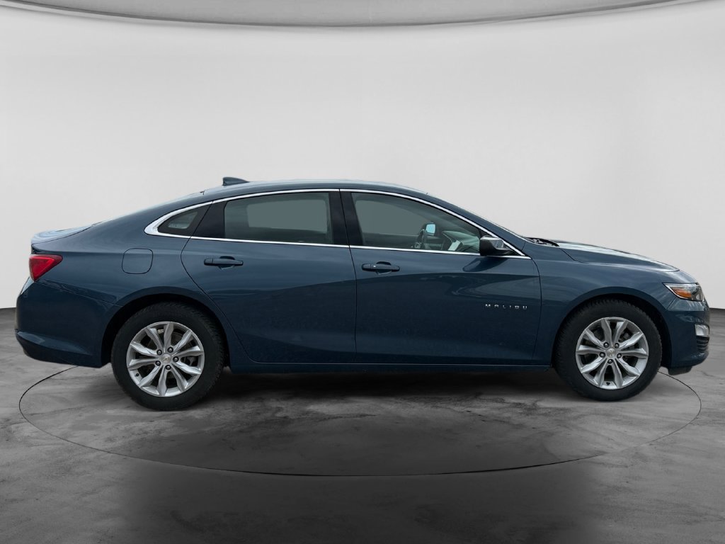 Used 2024 Chevrolet Malibu LT FWD image 11