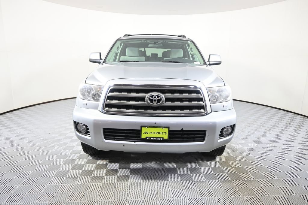 Used 2016 Toyota Sequoia SR5 AWD/4WD image 10