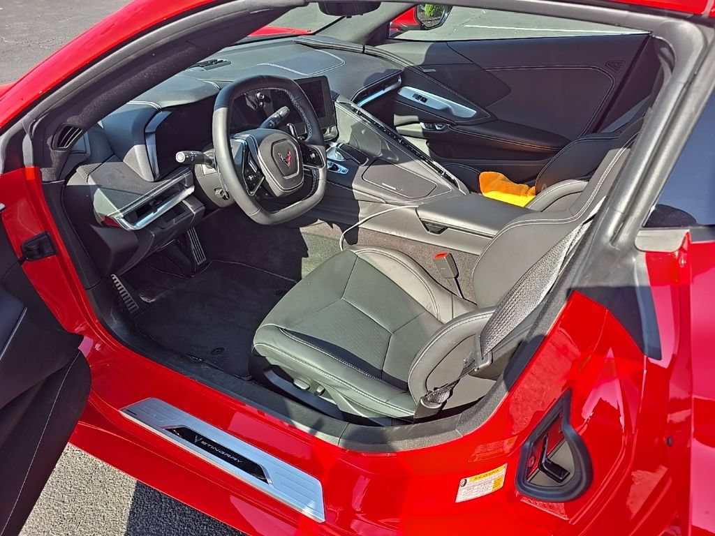 Certified 2025 Chevrolet Corvette Stingray Coupe w/ 1LT RWD image 15