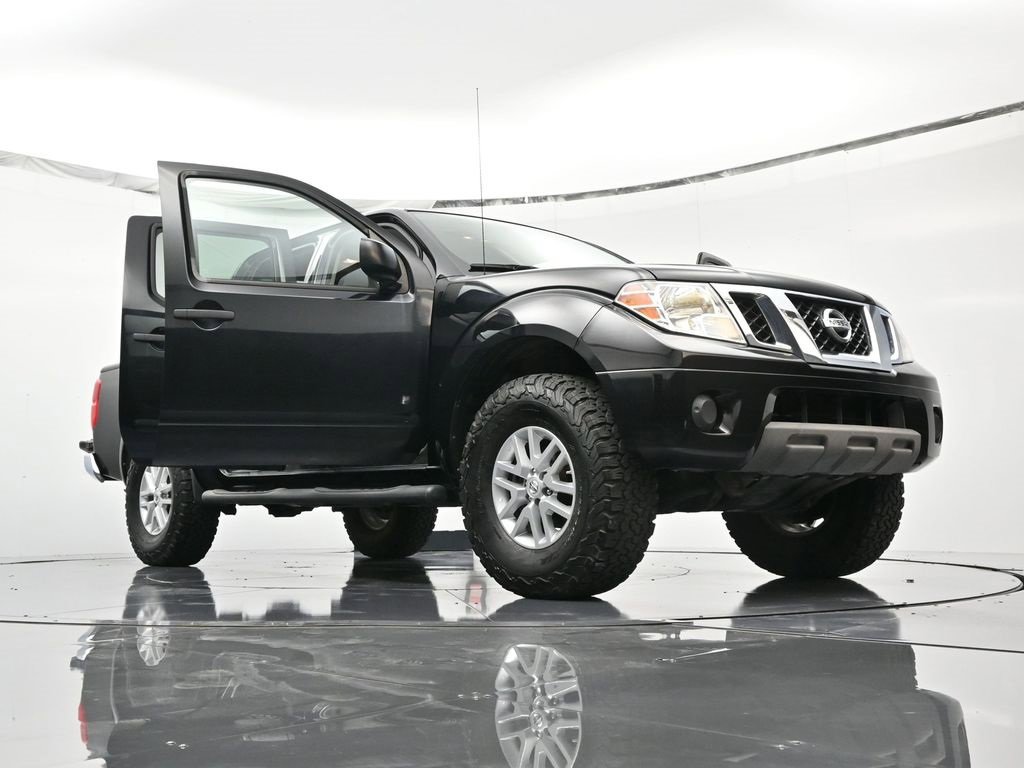 Used 2019 Nissan Frontier SV image 47