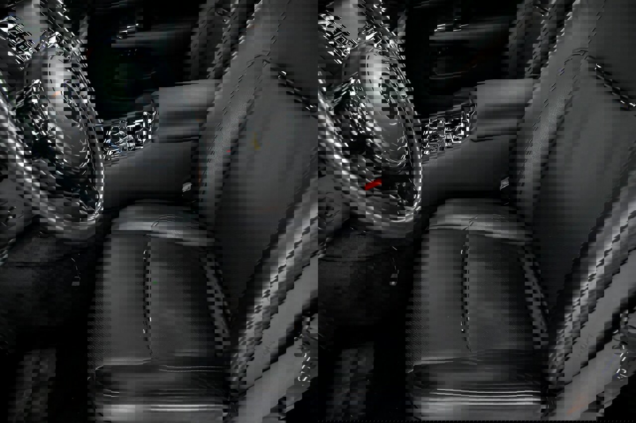 Used 2014 Rolls-Royce Wraith image 21