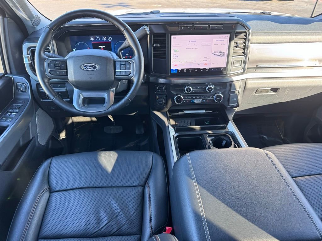 Used 2024 Ford F250 Lariat image 5