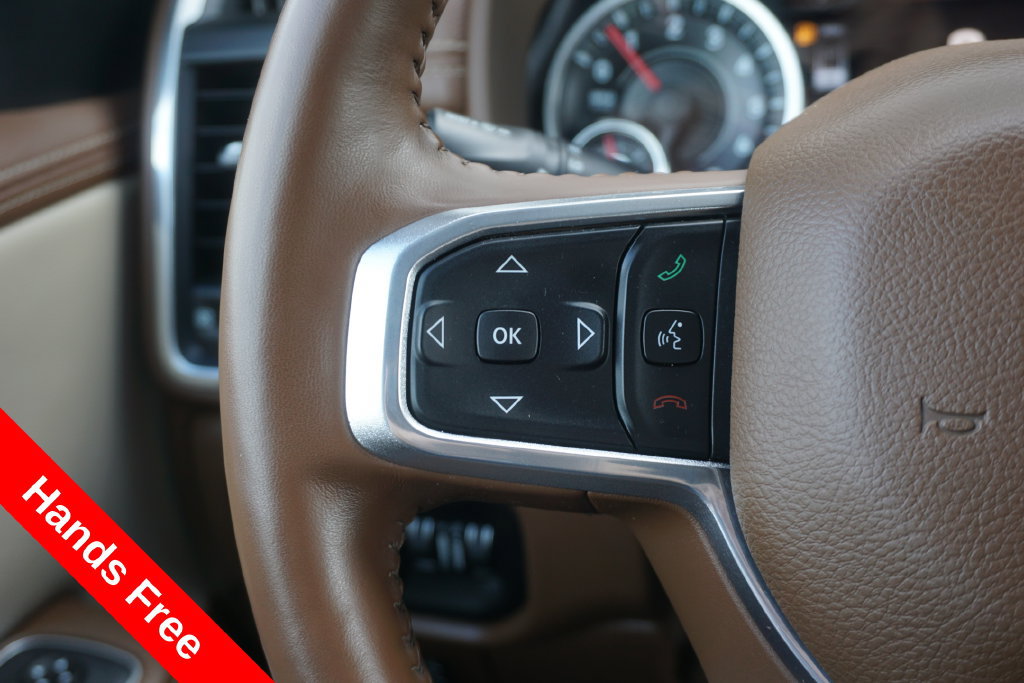 Used 2021 RAM 1500 Laramie AWD/4WD image 4