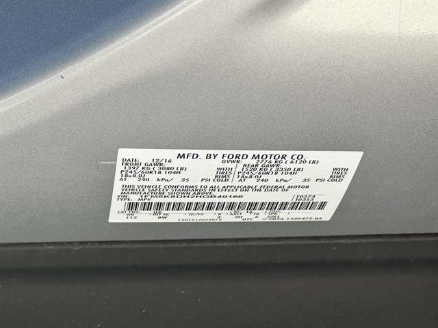Used 2017 Ford Explorer XLT w/ Equipment Group 202A AWD/4WD image 15
