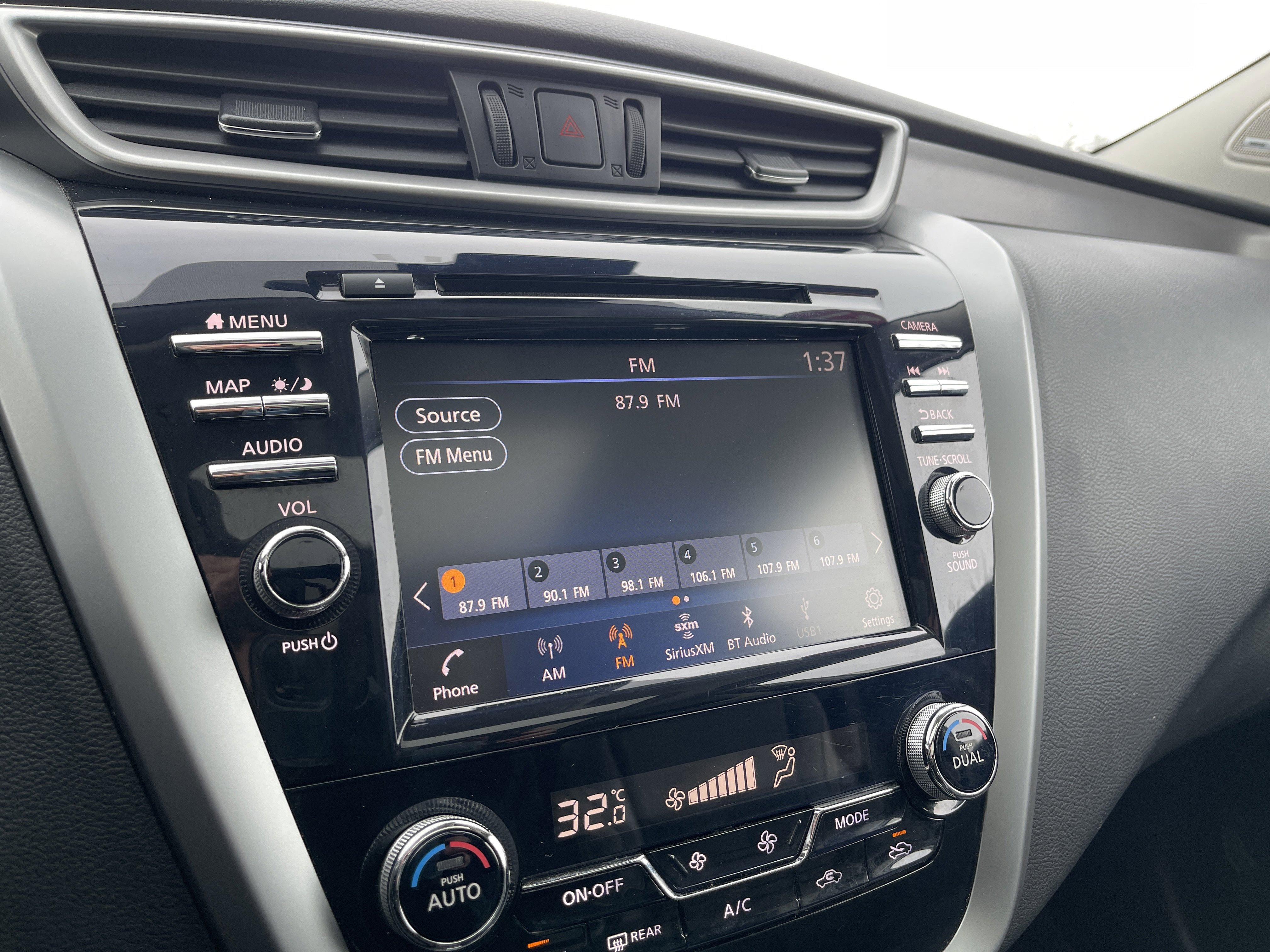 Used 2021 Nissan Murano SL image 18