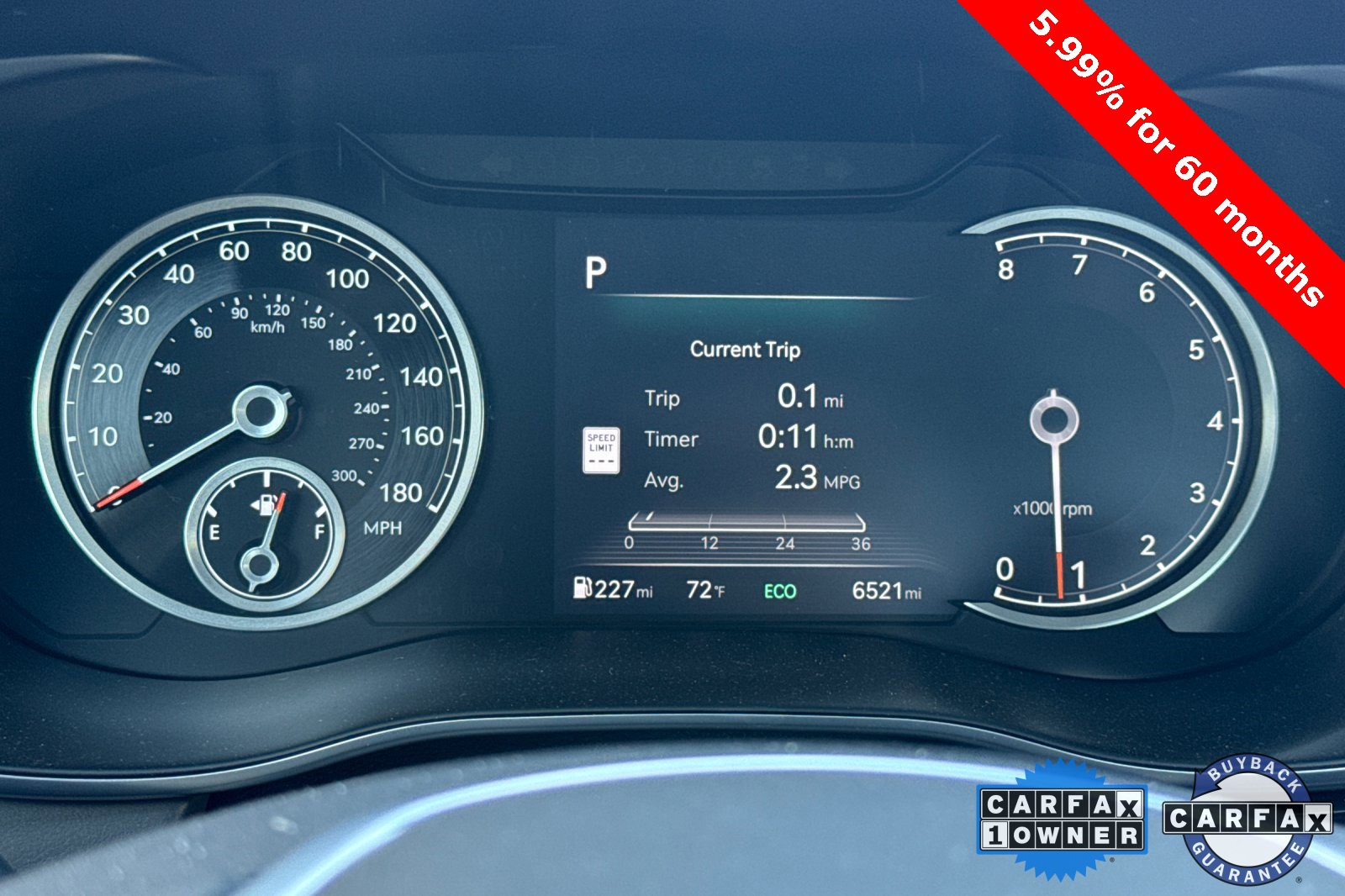 Used 2025 Genesis G70 2.5T image 28