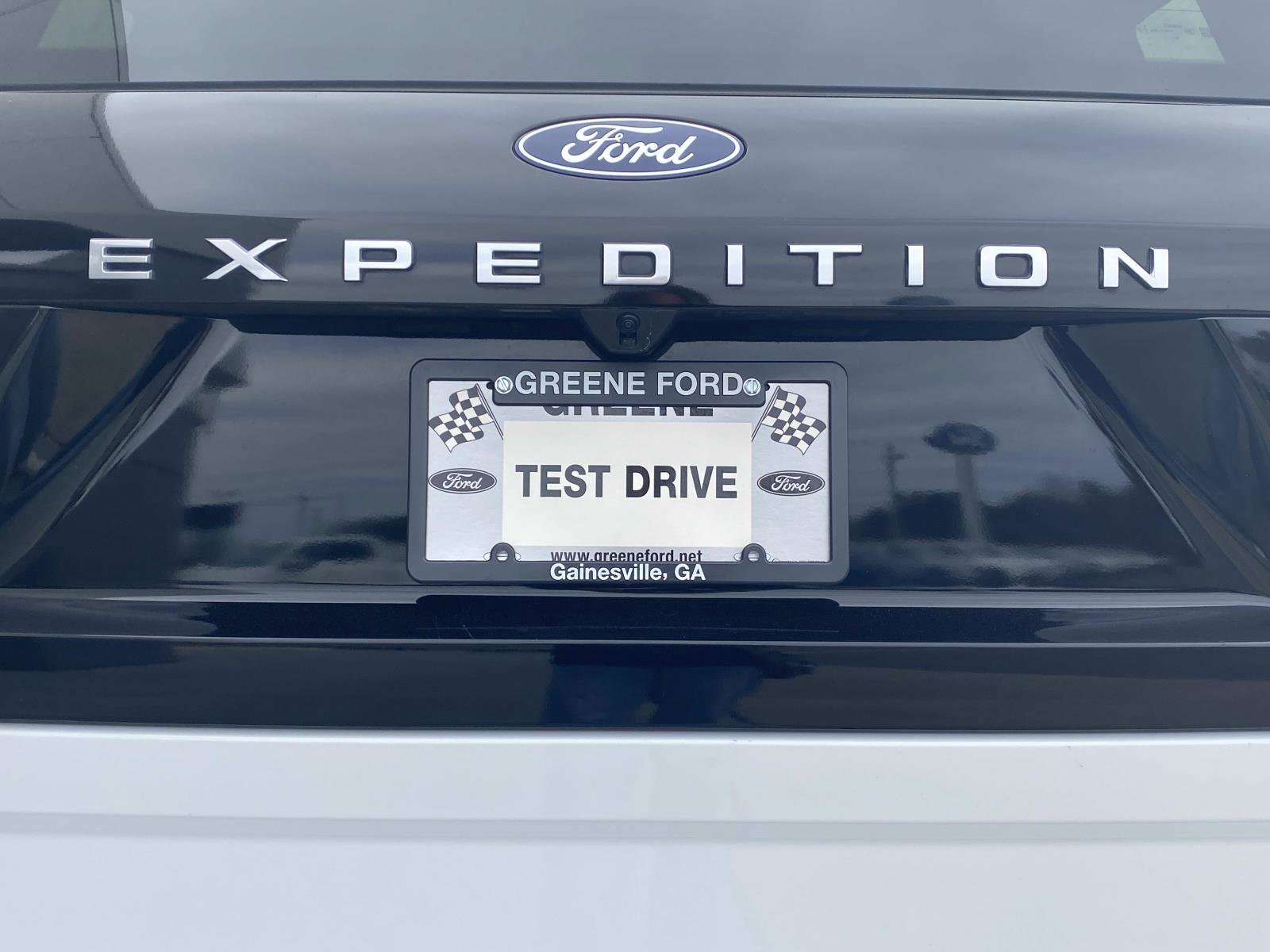 Used 2025 Ford Expedition Active image 7