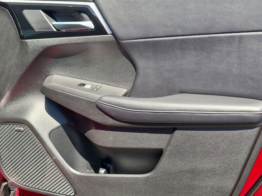 Used 2025 Mitsubishi Outlander SE AWD/4WD image 34