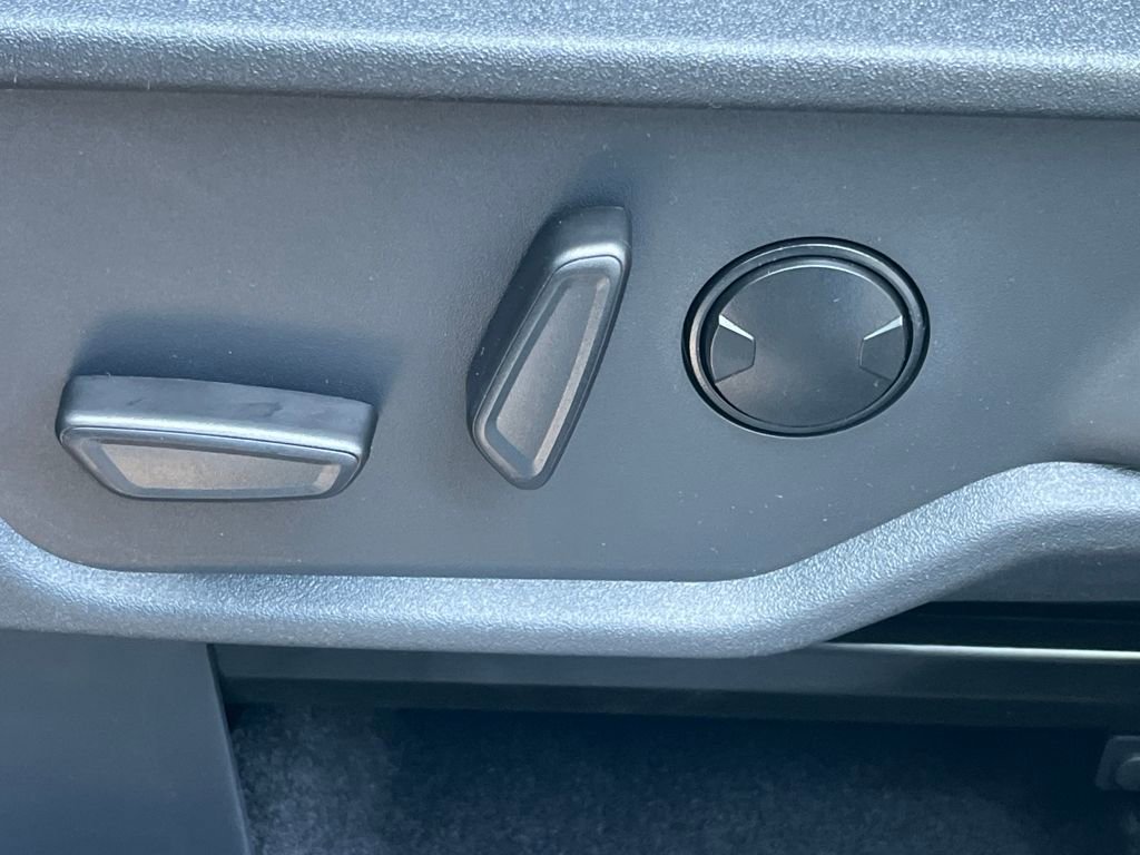 New 2025 Ford Bronco Outer Banks w/ Black Appearance Package image 25