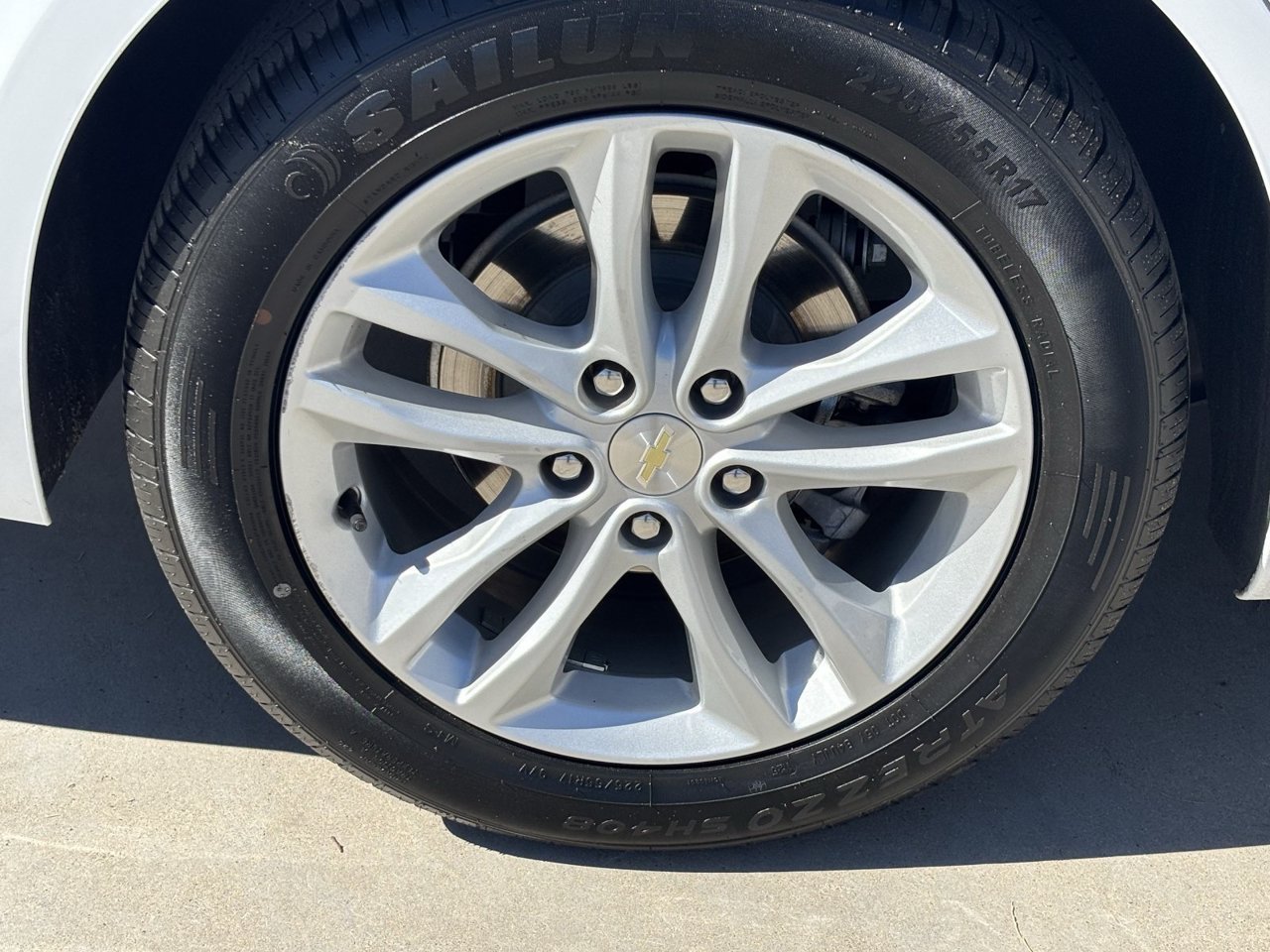 Used 2018 Chevrolet Malibu LT FWD image 7