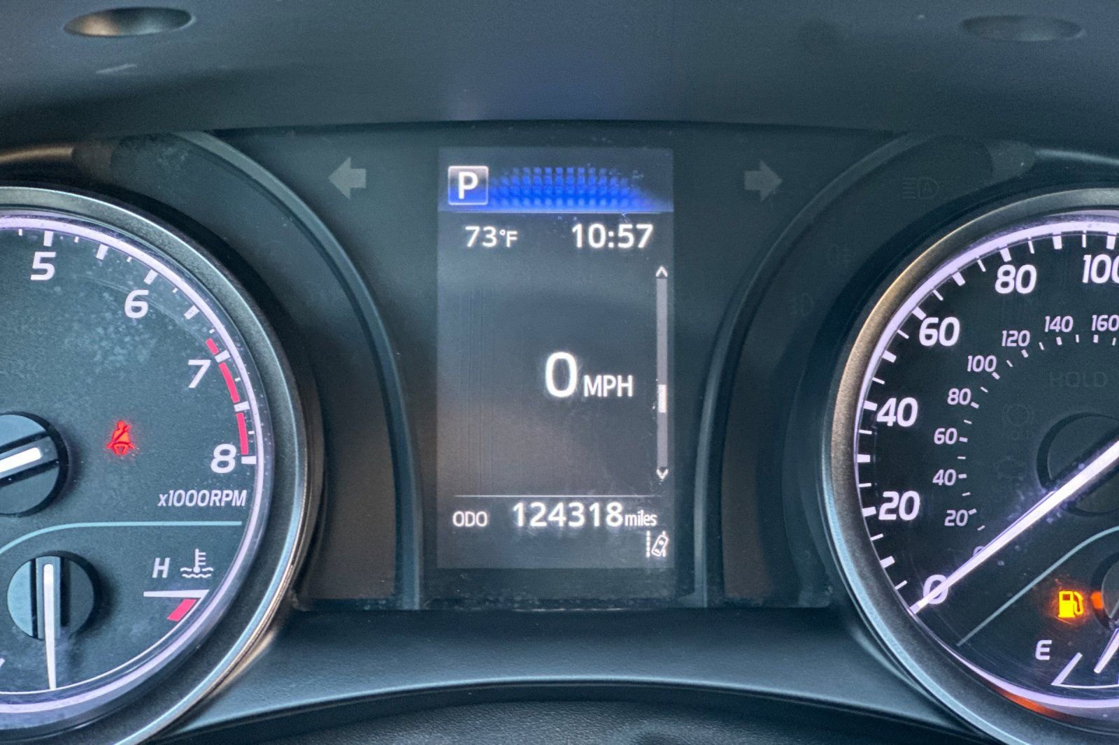 Used 2022 Toyota Camry SE FWD image 20