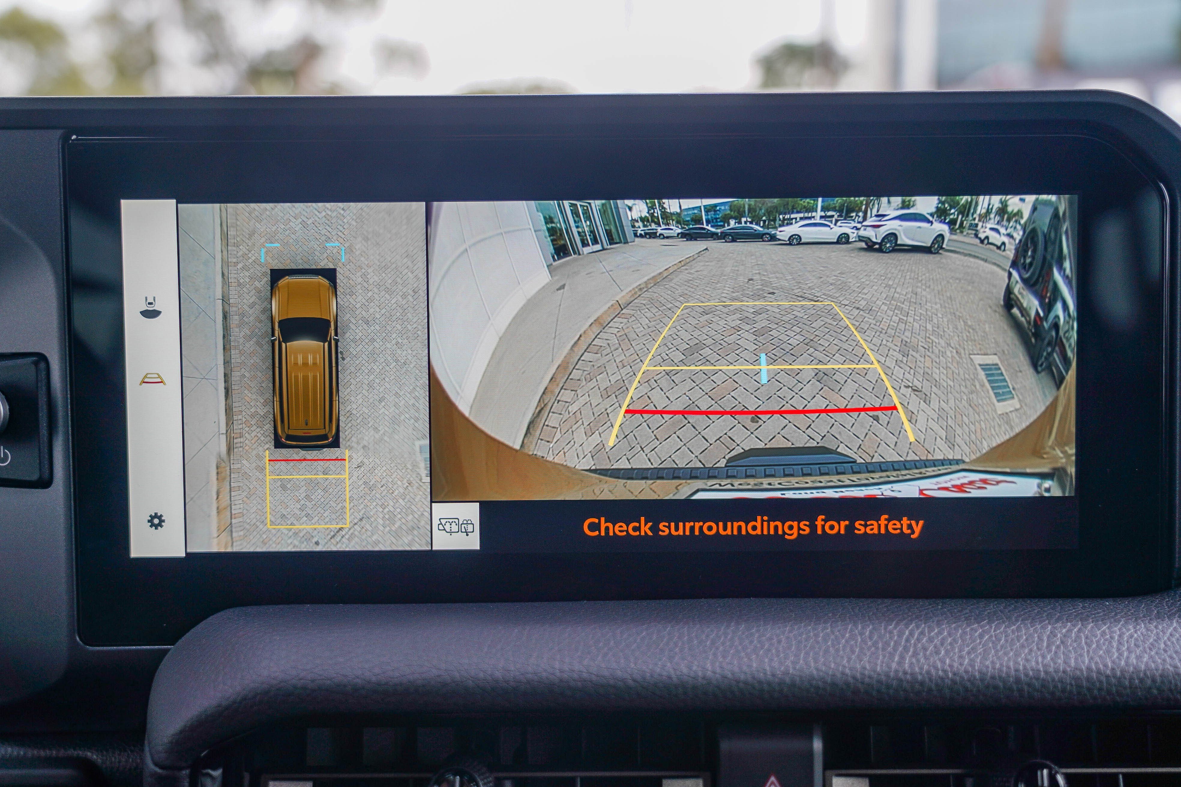 Certified 2024 Toyota Land Cruiser image 26