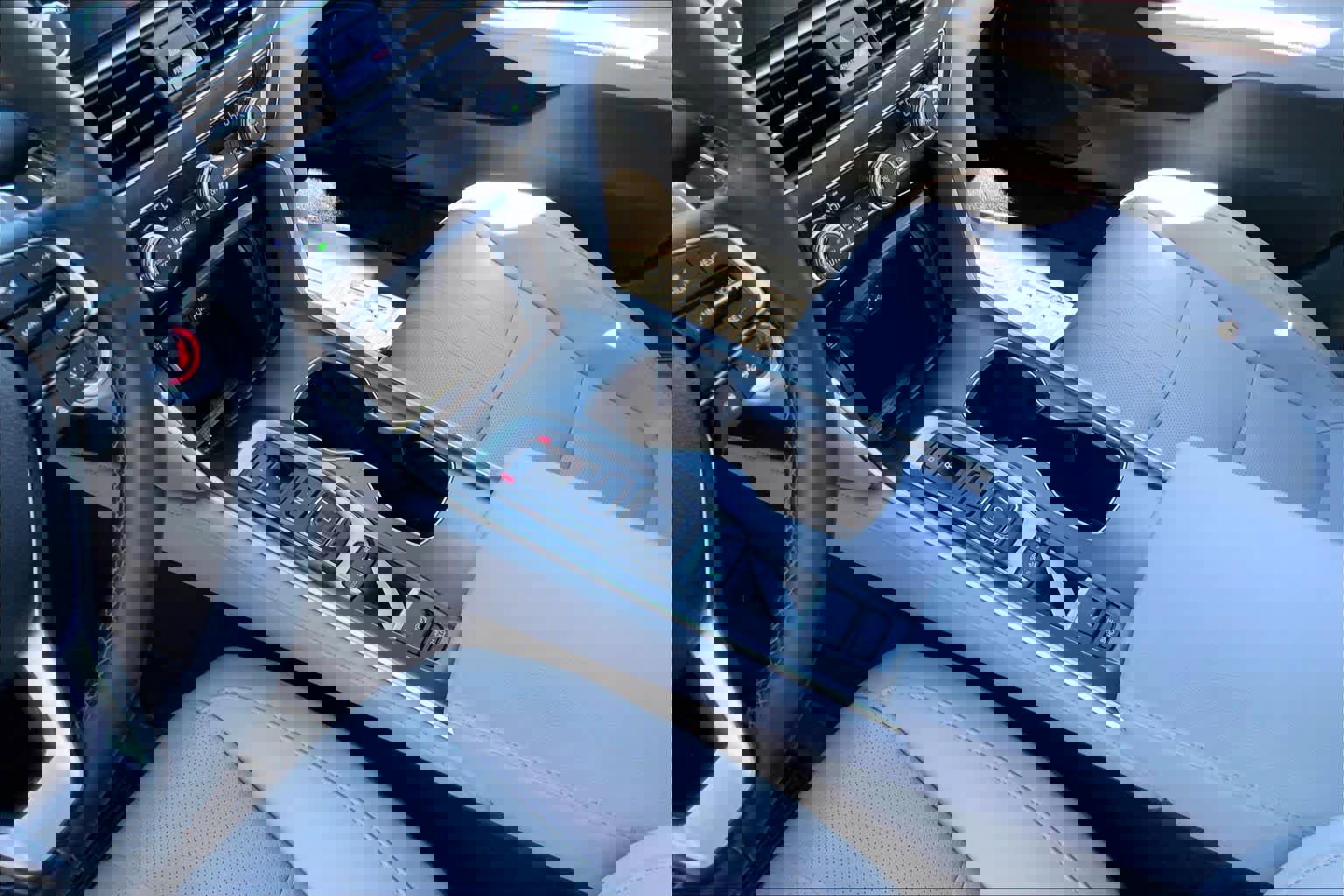 Used 2018 Honda Accord Touring image 17