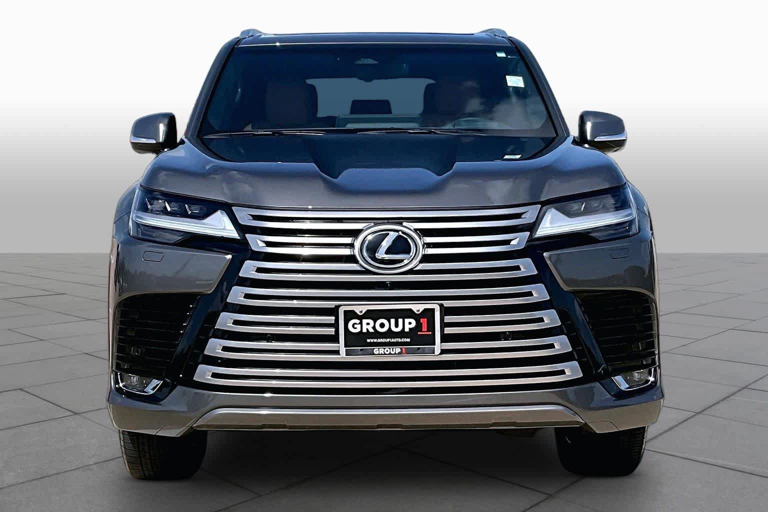 New 2026 Lexus LX 600 4WD w/ Luxury Package image 3