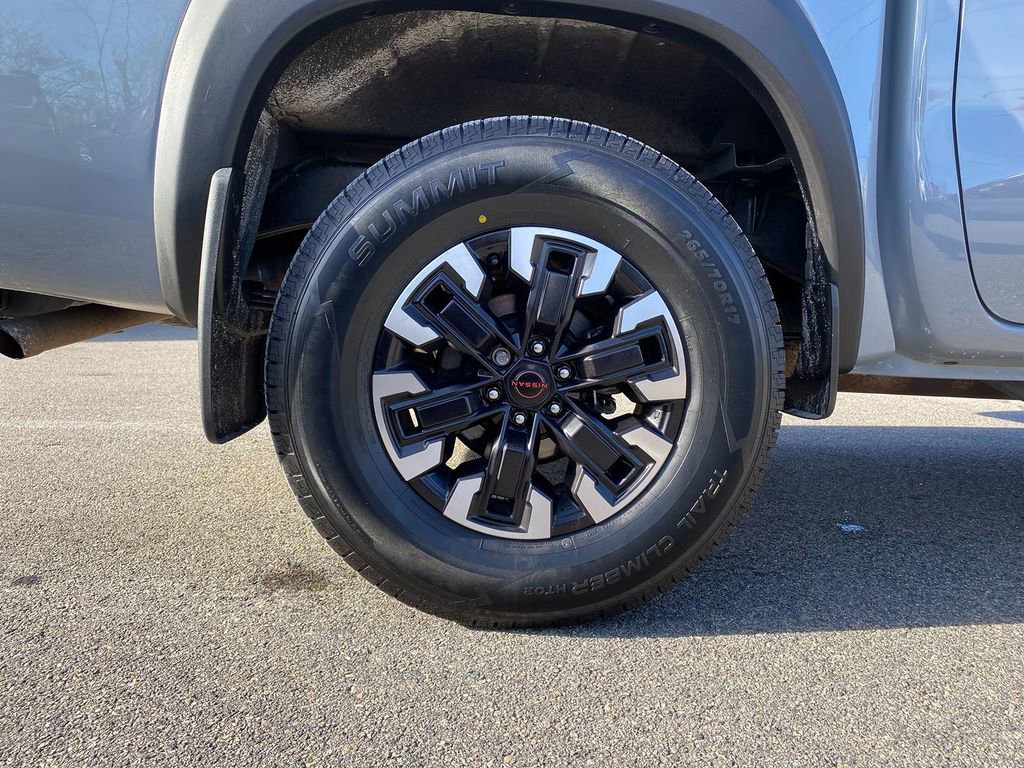 Used 2023 Nissan Frontier PRO-4X w/ Technology Package image 27