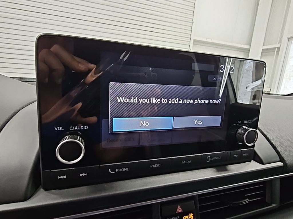 New 2025 Honda Pilot Sport image 14