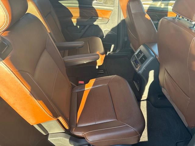 Certified 2022 Volkswagen Atlas SE w/ Black Wheel Package image 33